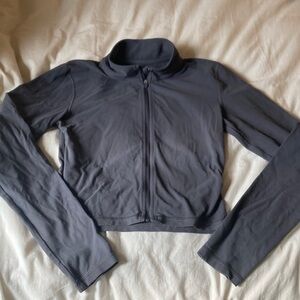 Aritzia Limit Zip Up Activewear Long Sleeve Top Jacket